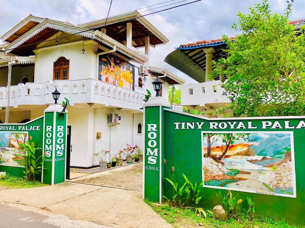 Tiny Royal Palace Unawatuna Exterior photo